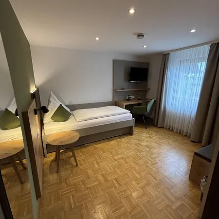 Landgasthaus Zur Linde Mini-hôtel Bühl