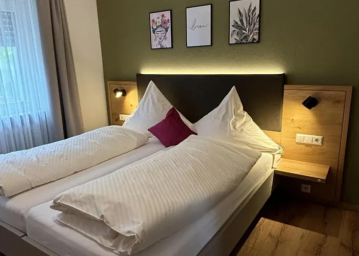 Landgasthaus Zur Linde Fogadó 3*